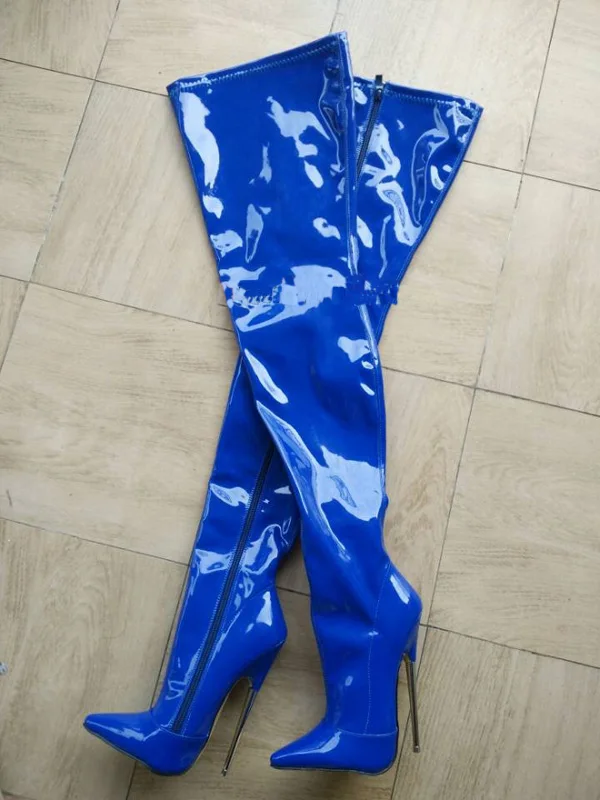 Ботфорты с острыми носками на очень высоких каблуках 18 см сапоги металлическом