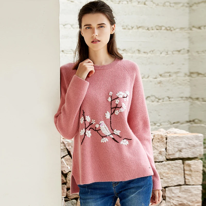 

ZHILI 2018 New Autumn Wintre O-Neck Embroidered Plum Blossom Cashmere Sweater