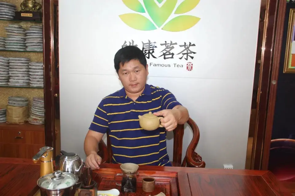 100% настоящий исинский чайник у Олега без подделки ручная работа ZHI MA XI SHI 250