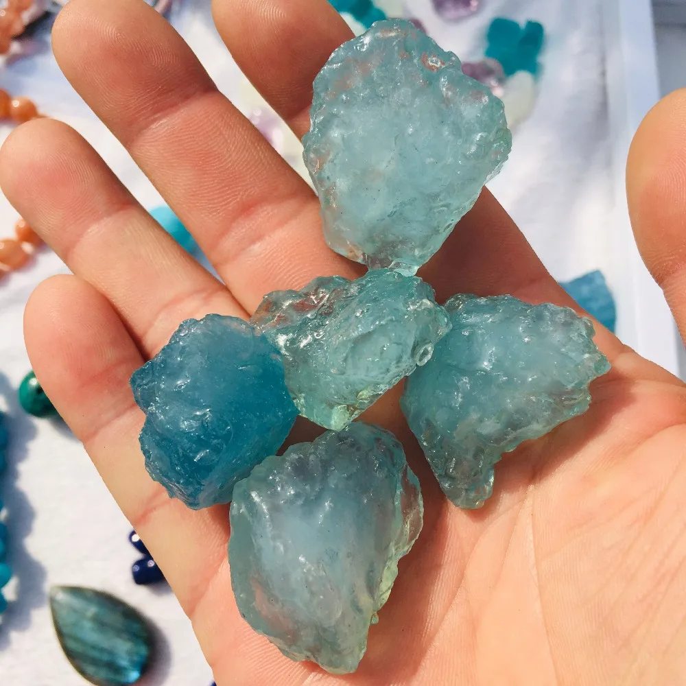 Natural rough run and mineral reiki treat crystal sea blue gem original specimen making jewelry 1pc | Дом и сад