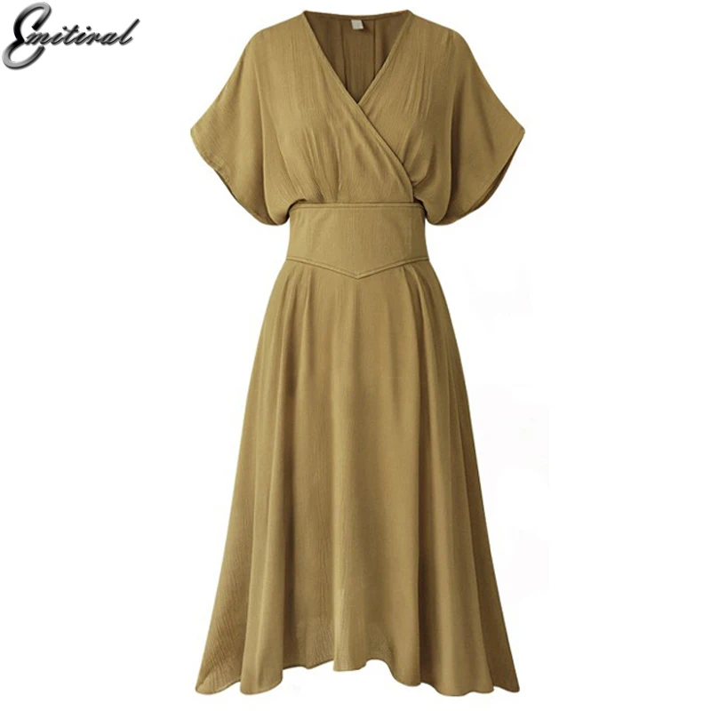 Женское платье туника с V образным вырезом коротким рукавом и эластичным