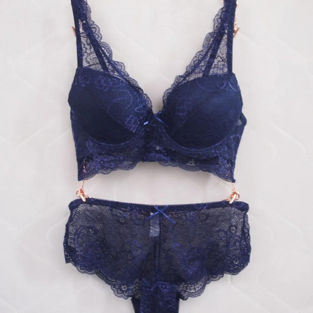 Кружевной комплект нижнего белья пуш ап женское нижнее белье с цветочной