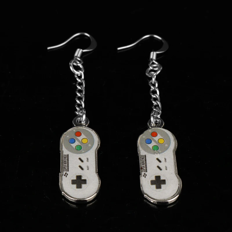 

Classic Game Machine Handle Dangle Women Earrings Girl 2022 Creative Game Controller Drop Earring for Men Jewelry Fans Gift