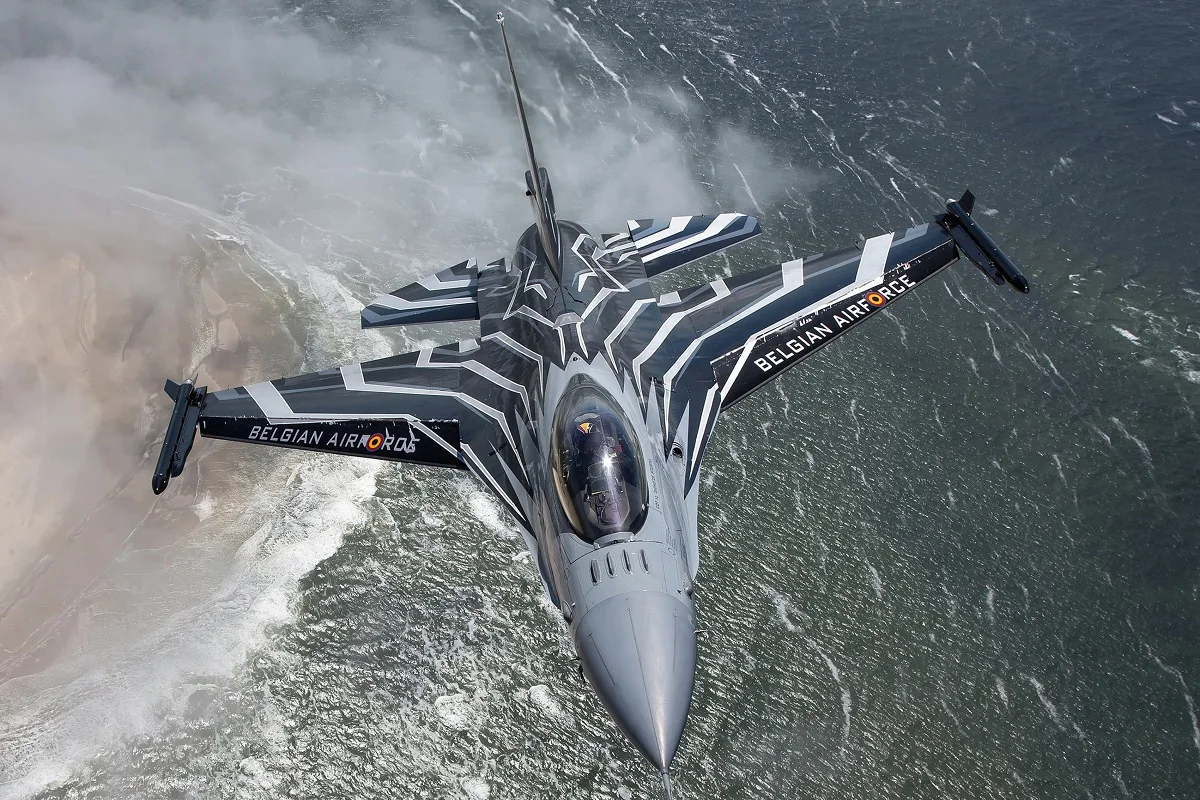 

custom print fabric poster multifunction F-16 fighter easy PMC574 for wall decor room decor home decoration (frame available)