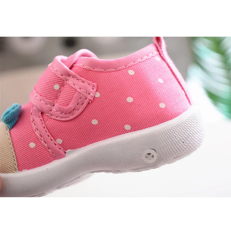 

2021 summer New Infant Kids Baby Boys Girls Cartoon Anti-slip Shoes Soft Sole Squeaky Sneakers babyslofjes chaussures bebe fille