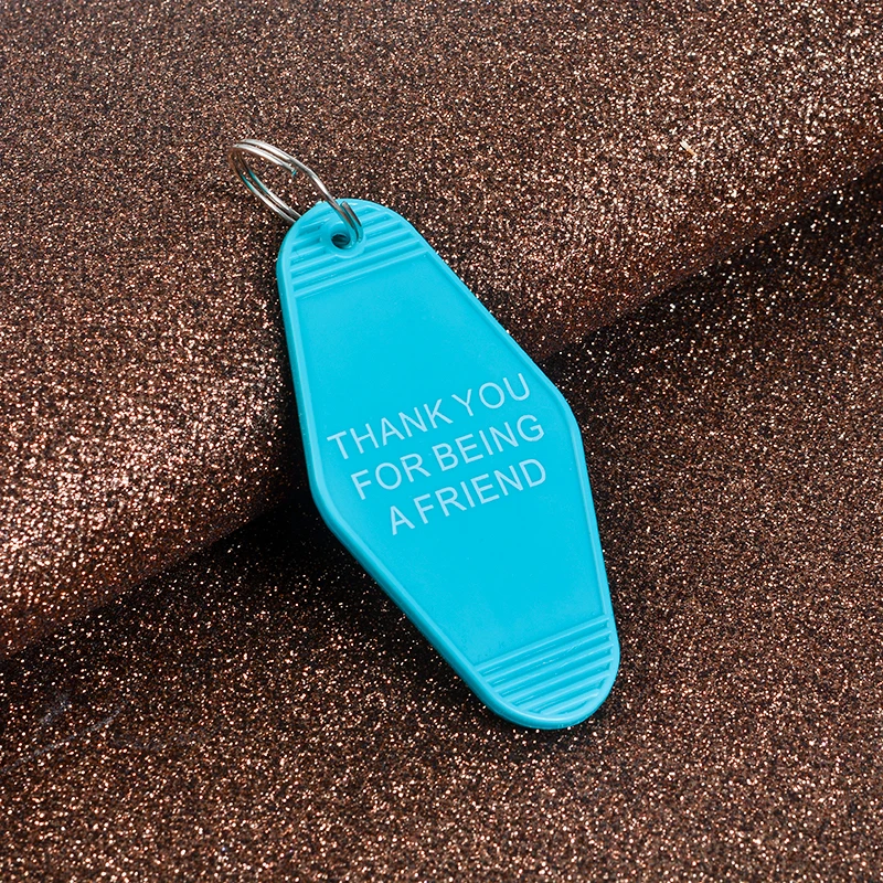 Золотистые девушки брелок синий Keytag буквы теневые сосны дома престарелых брелки