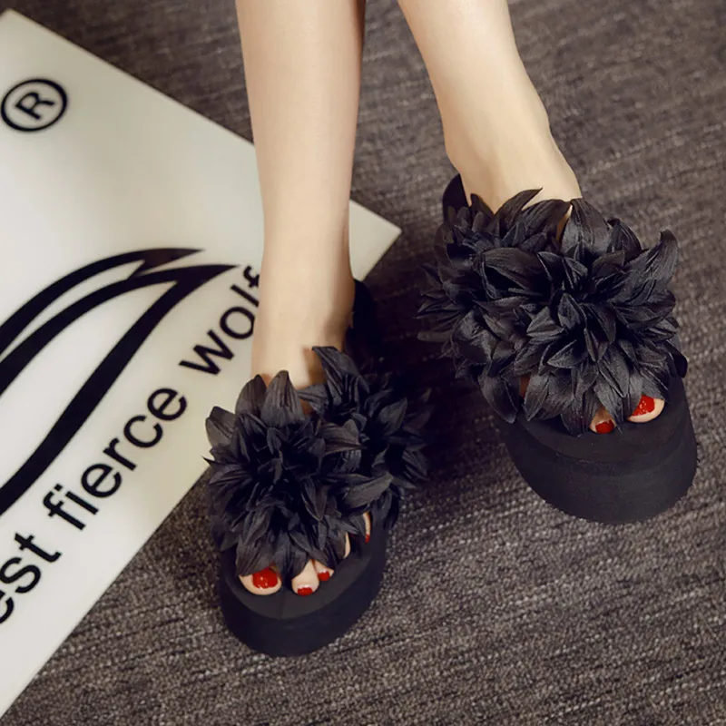 Женские повседневные тапочки на высоком каблуке 7 см с цветочным принтом |