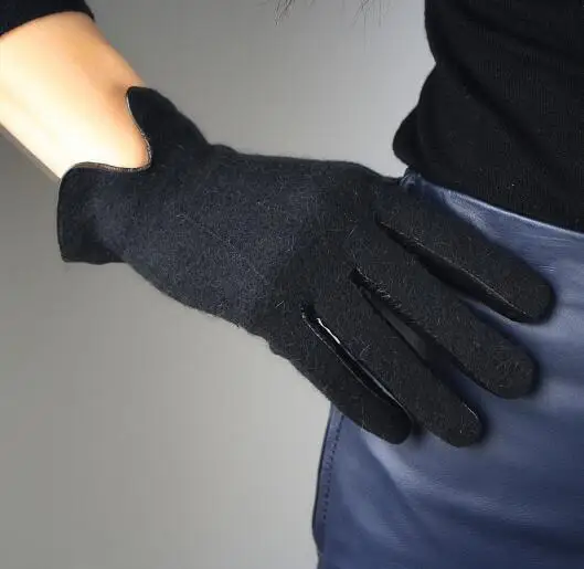 

Women's short design genuine sheepskin leather patchwork woolen gloves lady's spring autumn solid black wool glove R634