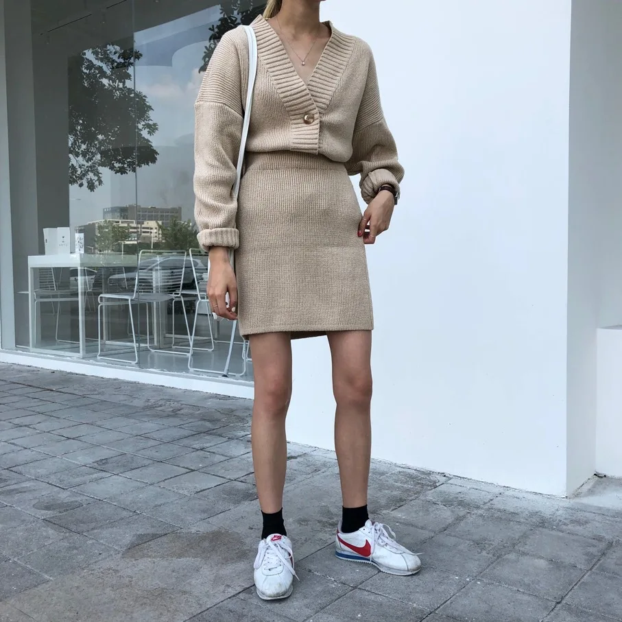 2019 Топ Мода хлопок Полный Кнопка женские новые трикотажные костюмы для девочек