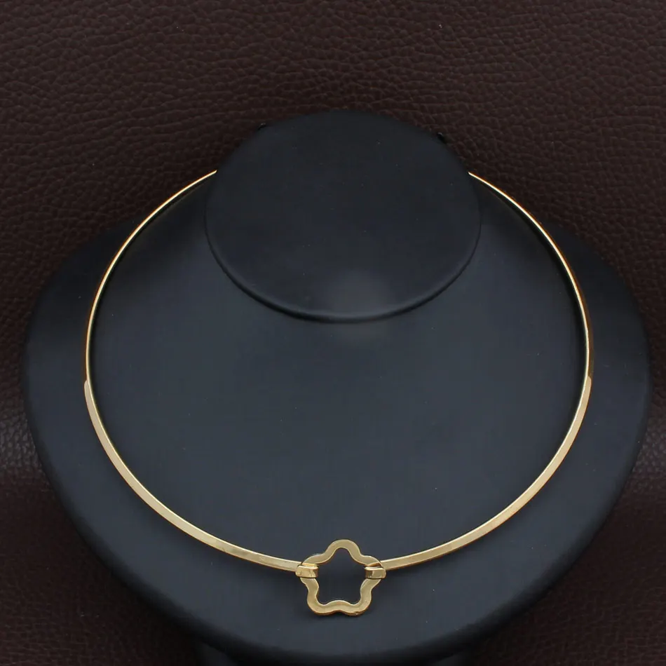 Популярные ювелирные изделия из нержавеющей стали золотого цвета стильные