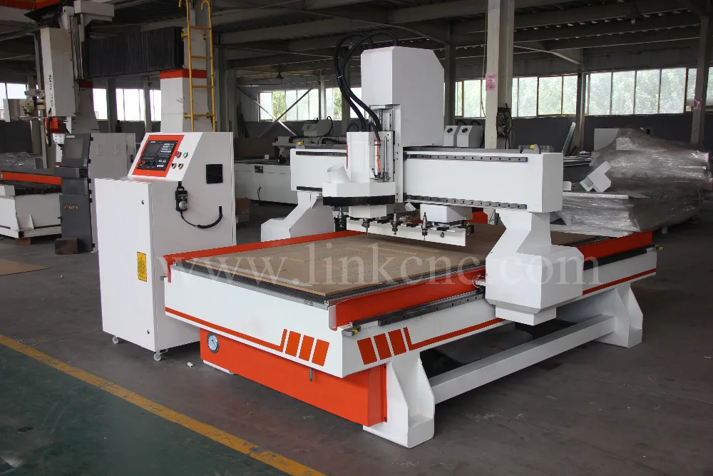 Высокий стандарт 1300*2500 мм УВД cnc router машина | Инструменты