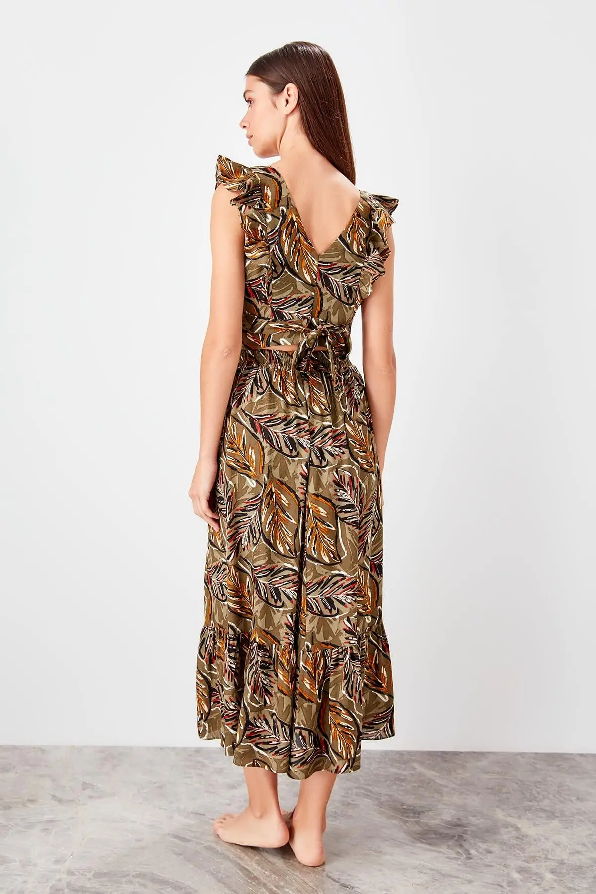 Trendyol/костюмы цвета хаки с цветочным узором TBESS19BB0247|Спортивные костюмы| |