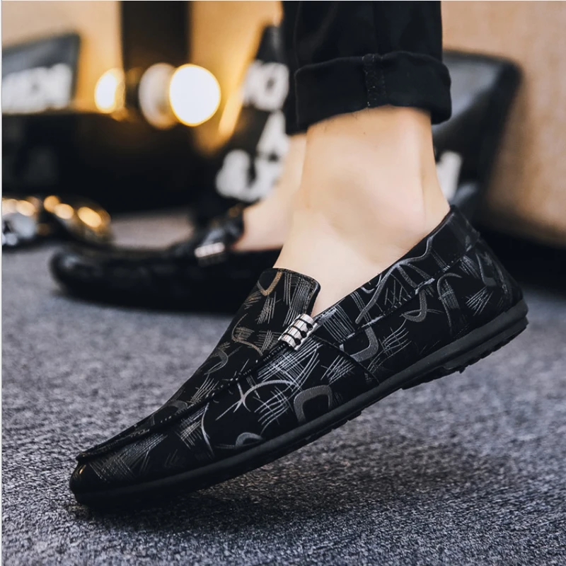 Мужские повседневные туфли в британском стиле новые мужские лоферы эспадрильи