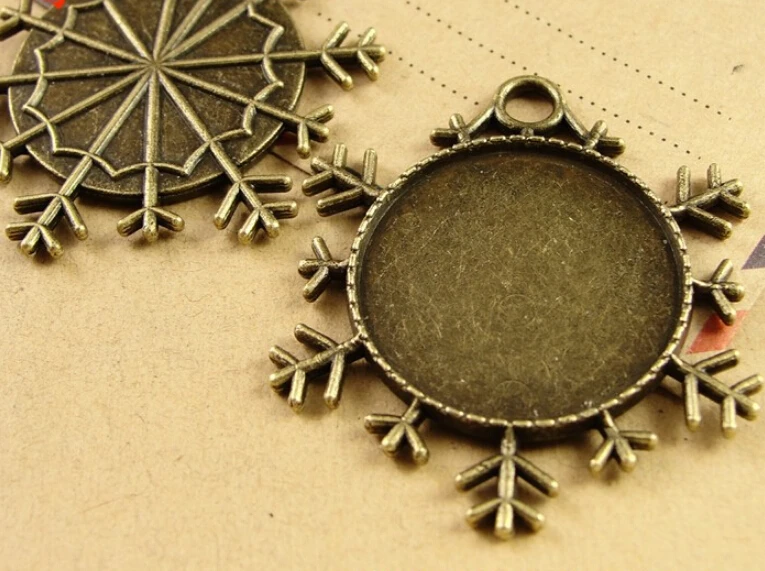 

30pcs/lot)38x42MM inner size:25mm Alloy/Metal Antique Bronze Snow Pendant Cameo cabochon Jewelry Accessory Setting Findings