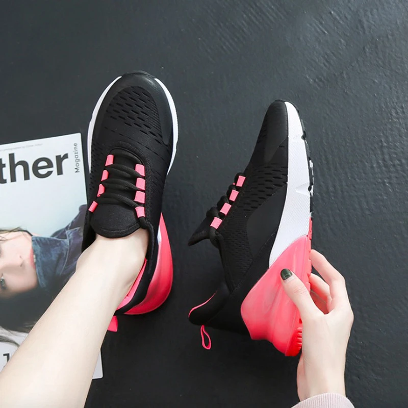 black red shoes Женские кроссовки; коллекция года; модная женская повседневная обувь; обувь на плоской платформе со шнуровкой; сезон весна-лето; Легкая женская обувь из дышащего сетчатого материала - Цвет: black red shoes