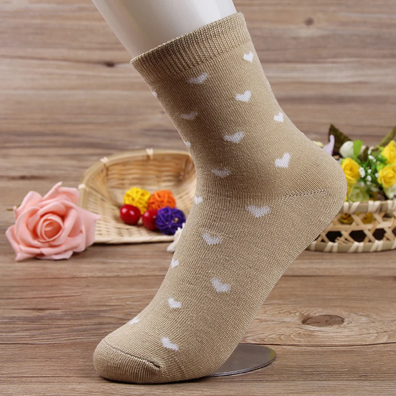 

10 Pairs Fashion Multi 10 Color Love Heart Prints Socks Women Sweet Candy Style Spring Autumn Winter Female Meias Classical Sock