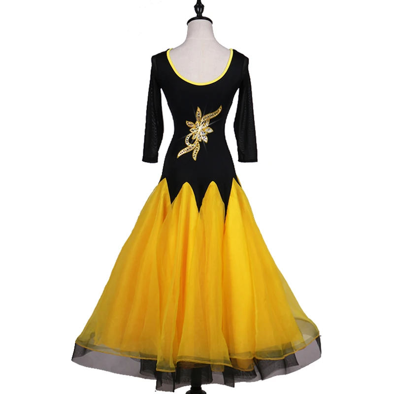 Ballroom Dance Costume Sexy Senior Half Sleevs Diamond Dress for Women Competition Dresses | Тематическая одежда и