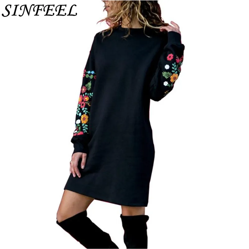 Женское зимнее мини платье элегантное винтажное с объемным цветочным принтом