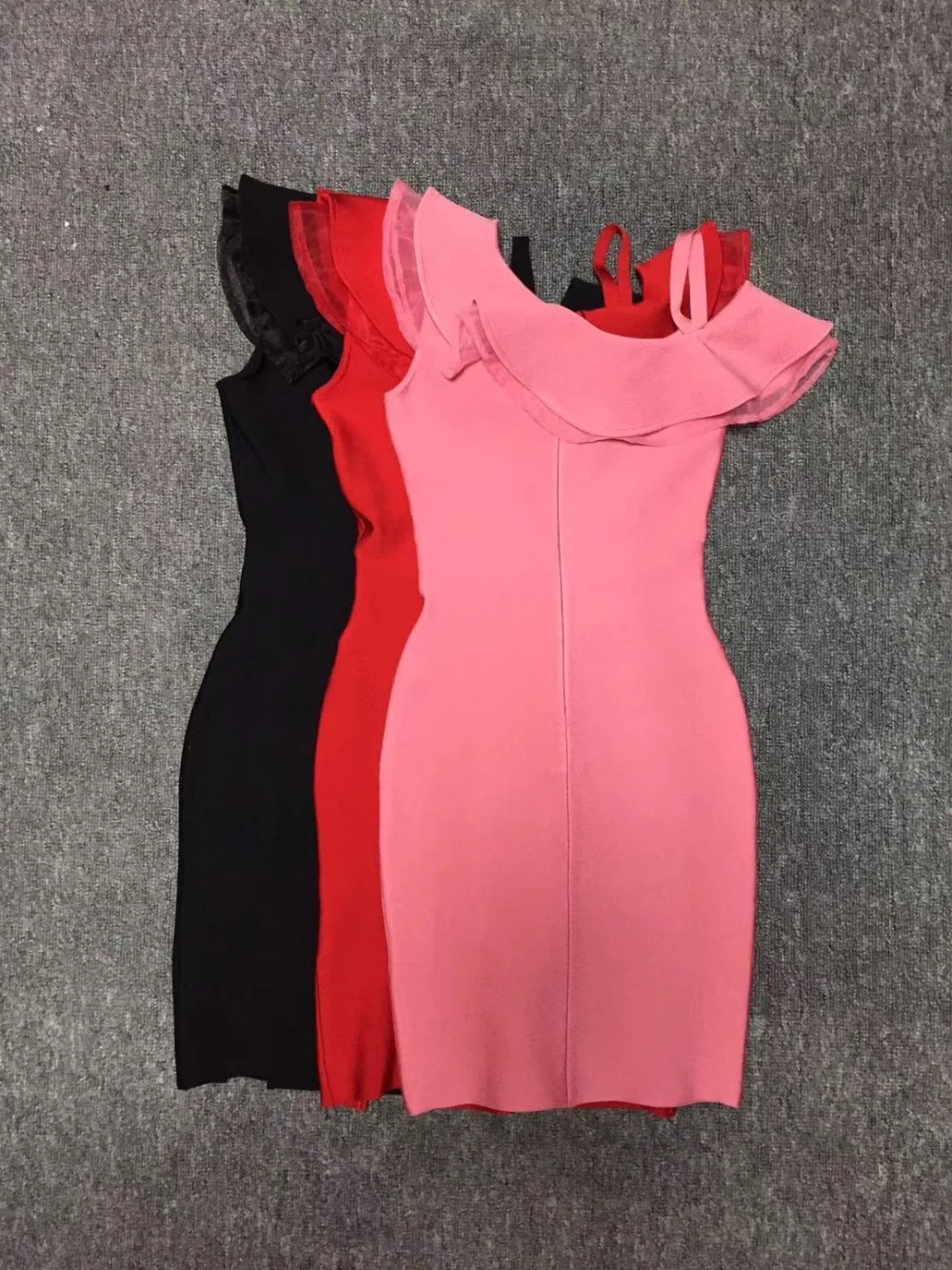 Розовый красный черный со складками с открытыми плечами Slash шеи женщин длиной до