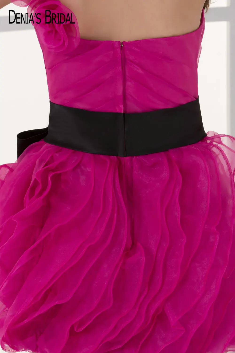 2017 Короткие коктейльные платья с милой аппликацией вырезом сердечком