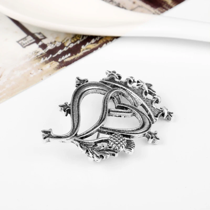 Dongsheng бижутерии Outlander Корона сердце Шотландия брошь чертополох Pin Sword Lion значок на