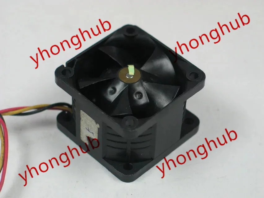 Волшебная MGA4012UB-O28 DC 12V 0.55A 3-жильный 40x40x28 мм Сервер вентилятор охлаждения |