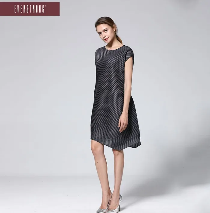 Горячая продажа Miyake модное однотонное асимметричное платье с коротким рукавом и