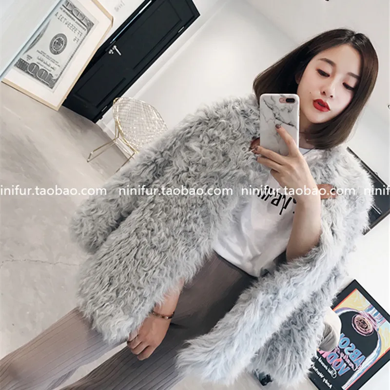 Женское пальто из овечьей шерсти Карачаево натурального меха ягненка теплая