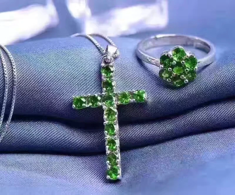 

Natural green peridot gem jewelry sets natural olivine Pendant ring 925 silver Elegant Pray cross Flowers women party jewelry