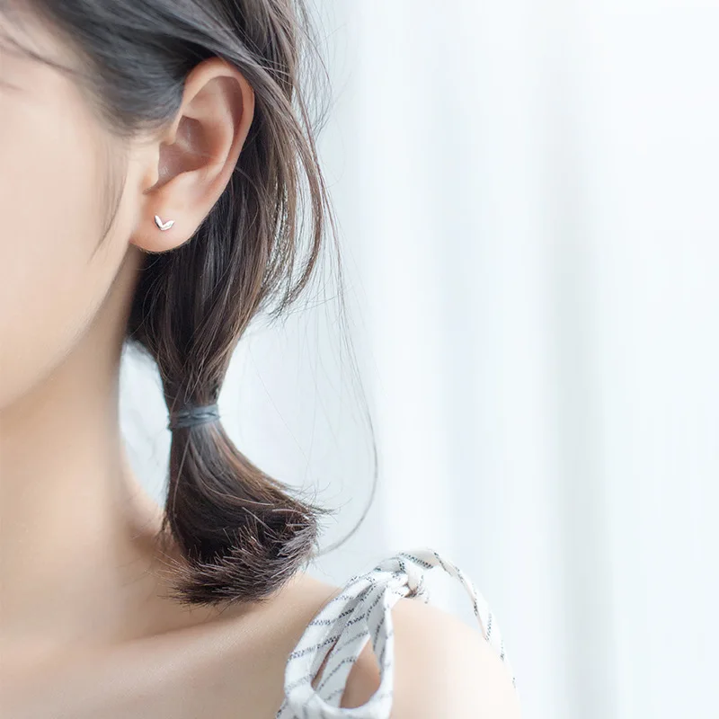 Женские мини минималистичные 925 пробы Серьги-гвоздики в виде серебряного сердца