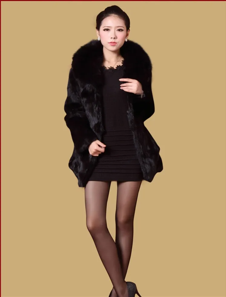 Женская длинная шуба из цельного кроличьего меха с воротником лисьего | одежда