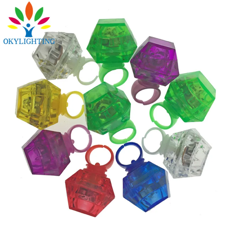 2018 костюм светодиоды бриллиантовое кольцо на палец Новинка мигающие светящиеся