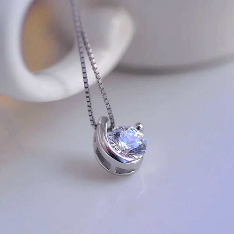 

Wholesale 925 sterling silver fashion shiny crystal star ladies pendant necklaces jewelry short box chain drop shipping no fade