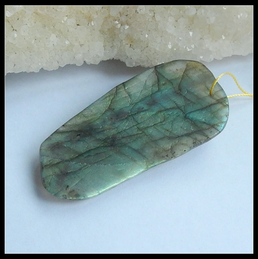 

2018 Fashion Style Man DIY Jewelry Pendant Natural Stone Flashy Labradorite Carved Lizard Front Drilled Necklace Pendant Beads