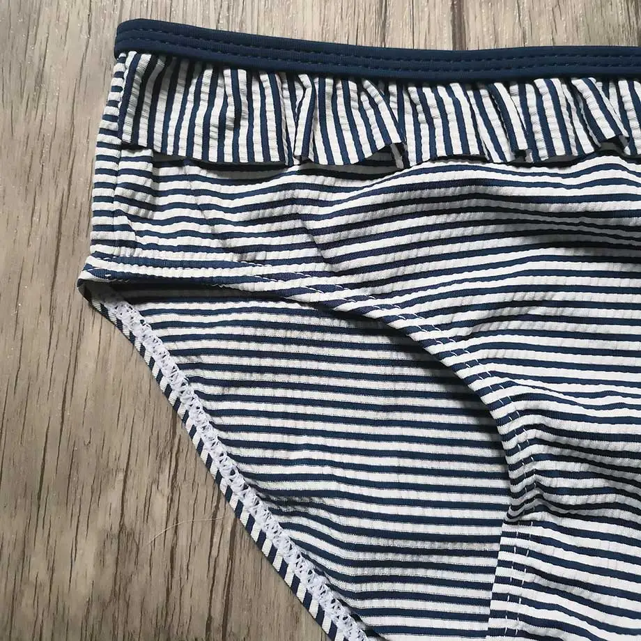 Женский раздельный купальник в полоску с лямкой на шее|Комбинезоны| |