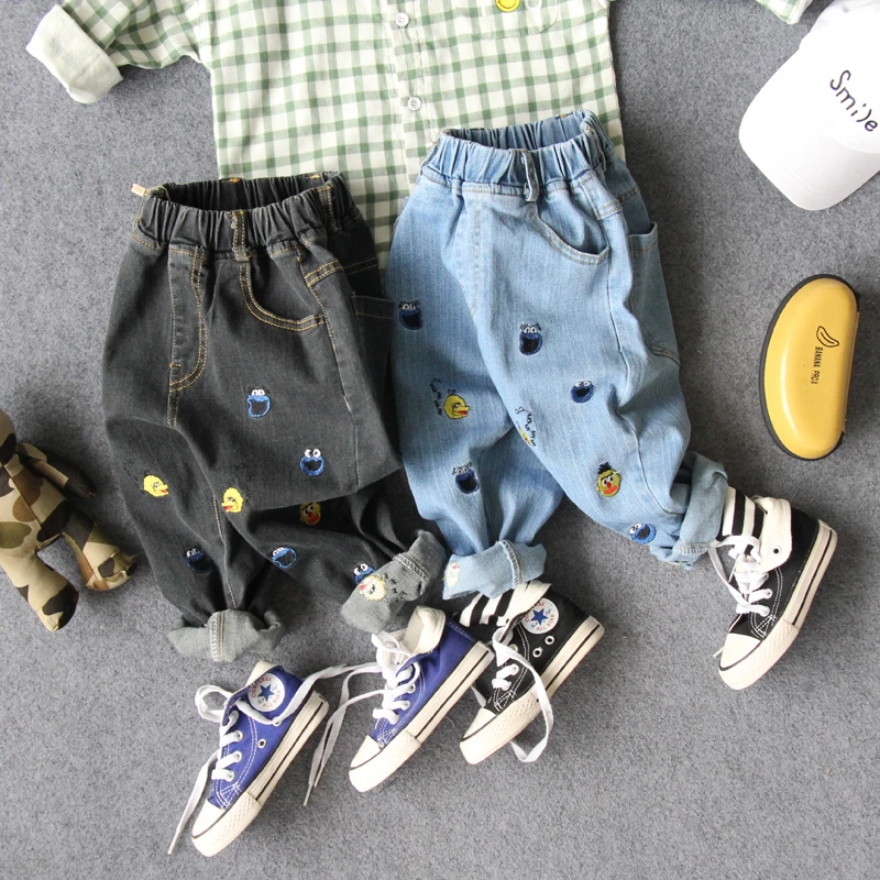 

2-8Y new 2019 autumn boys cartoon embroidery denim pants fashion style spring autumn boys jeans kids clothing kids boys jeans