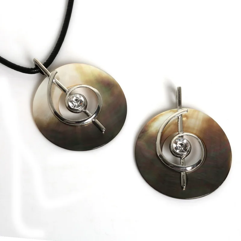 Подвеска символ для рукоделия 50 х60 мм|mother of pearl shell|mother pearlmother pendant |