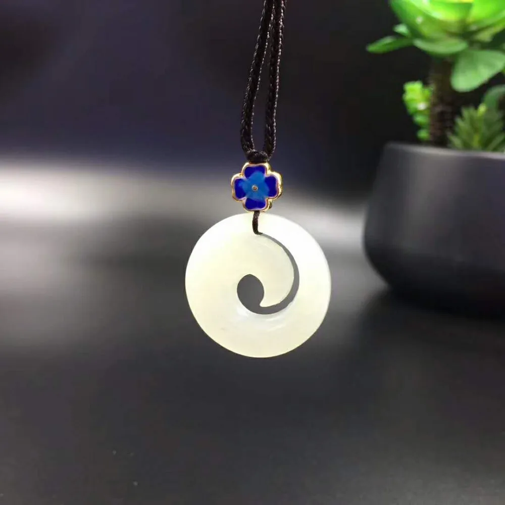 Hetian jade auspicious peace reincarnation luck lucky grass boutique The path winds along mountain ridges. Cloisonne jewelry | Украшения и