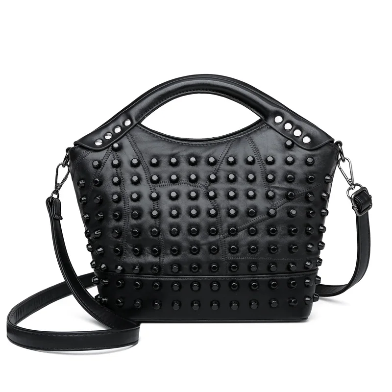 Black4 Модная женская сумка из овечьей кожи, роскошные женские сумки с заклепками, сумка-тоут от известного бренда, сумки через плечо для женщин - Цвет: Black4