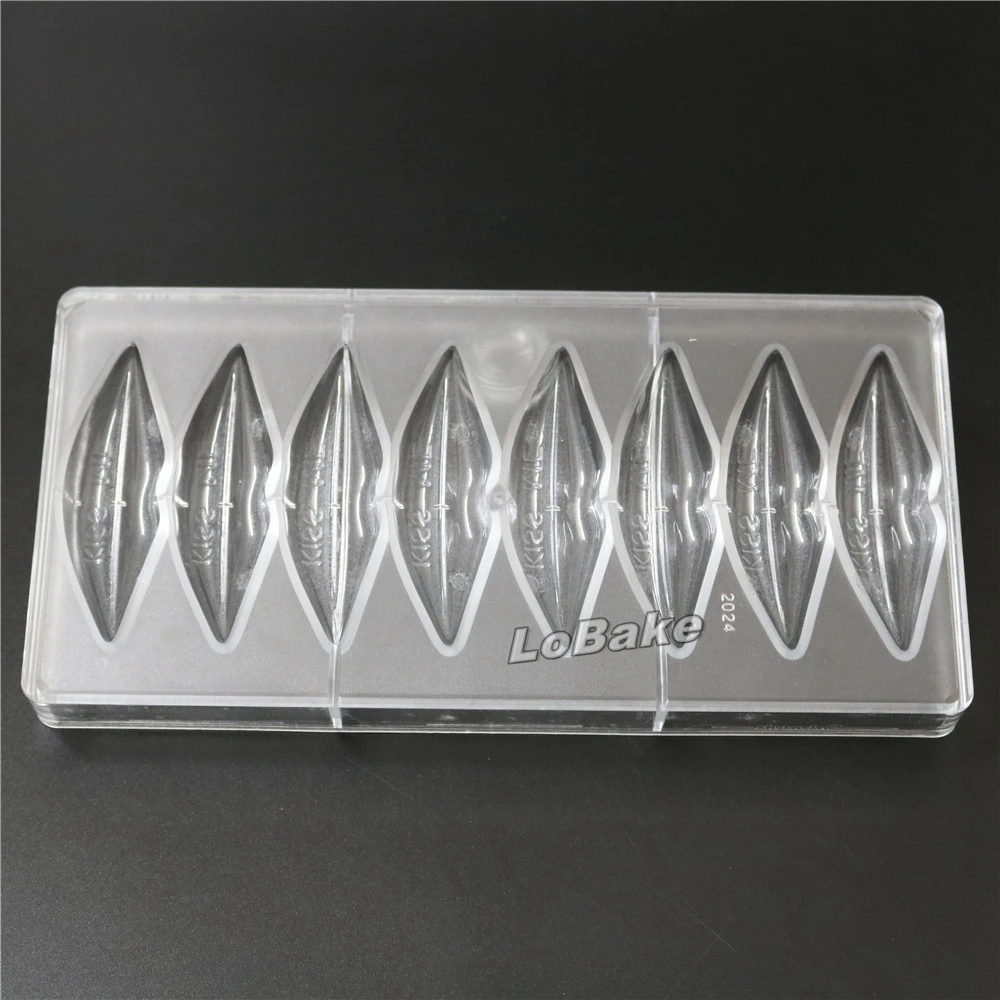 Высококачественная пикантная форма для губ с английским словом kiss me PC