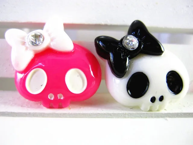 30pcs/lot DIY resin cabochons accessories flat back Halloween skull with bow mix colors | Дом и сад