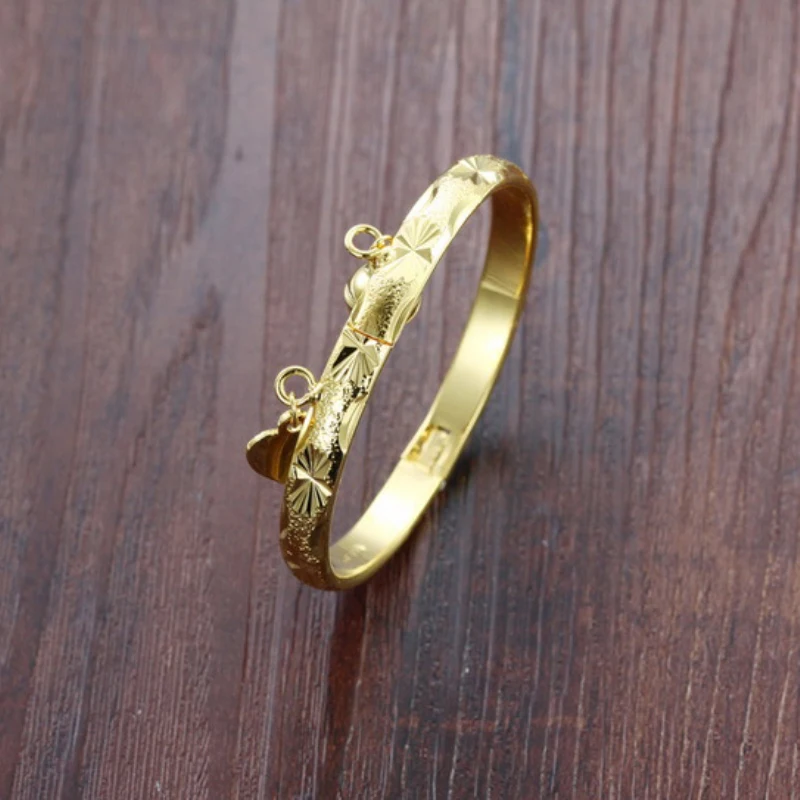 Новые милые браслеты с тиснением в виде листьев желтого золота и колокольчиком