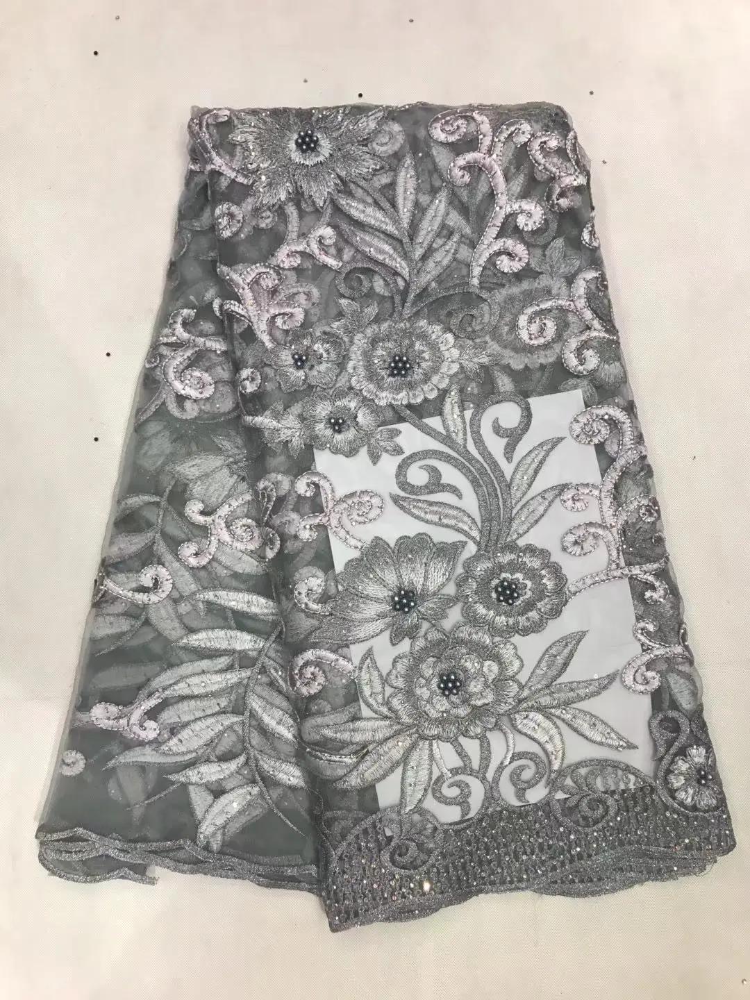 

Luxury French Lace Fabric 2018 High Quality Lace Net African Lace Fabric With Beads Stones Lace Fabrics For Wedding K-JL1981