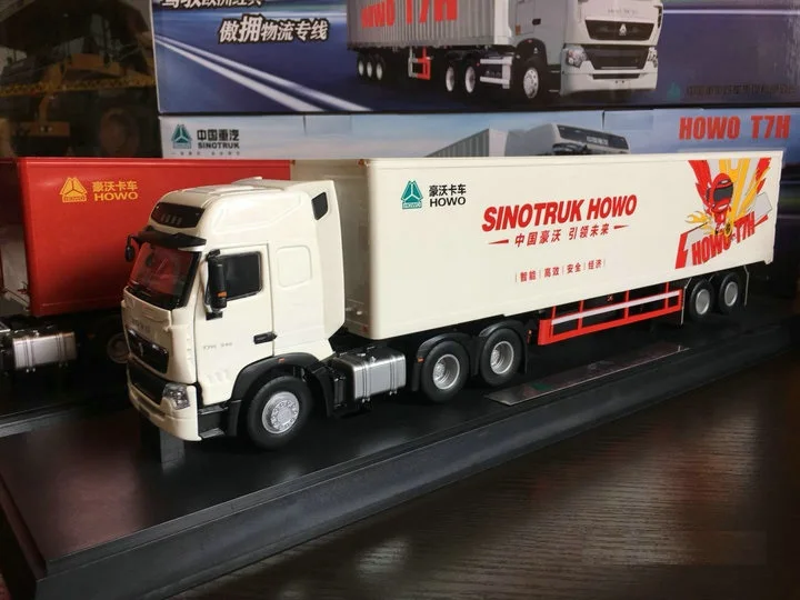 Изысканная модель из сплава 1:36 SinoTruk HOWO T7H контейнеровоз тягач литые под давлением игрушки модель для коллекции украшения