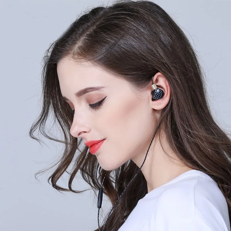Спортивные наушники In-ear Super Mega Bass с микрофоном 6 шт. сбалансированные Hifi подвесные