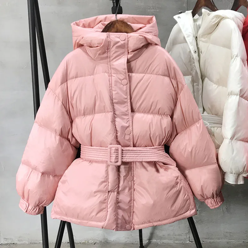 Зимняя куртка женское легкое пуховое пальто женская зимняя 2020 на белом утином