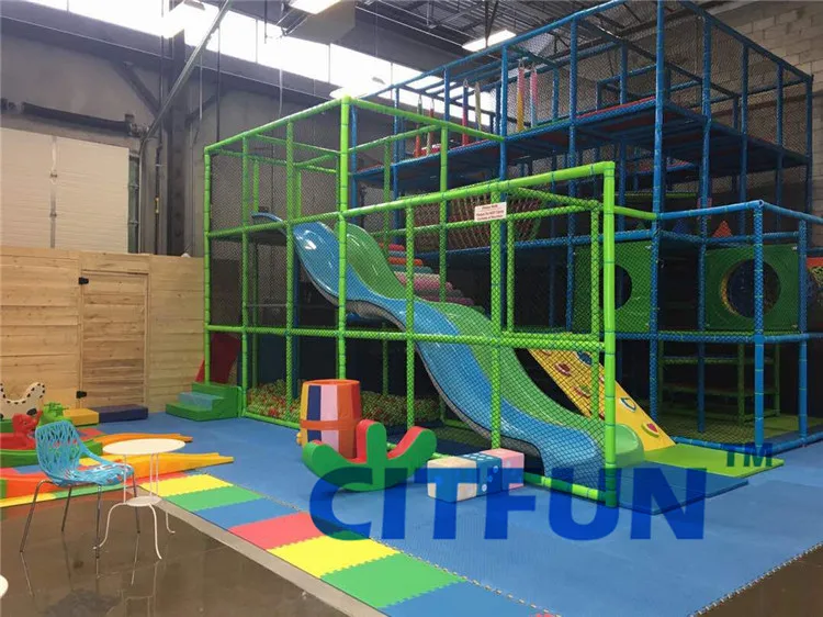 Экспорт в Канаду крытая игровая площадка с большой горкой подходит для торговых