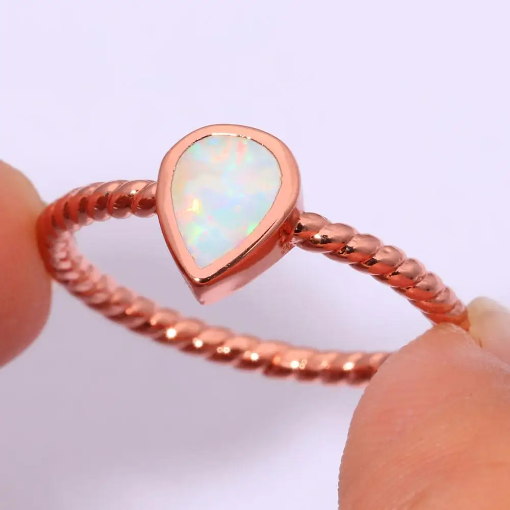 Кольцо женское розовое золото с белым огненным опалом размеры 6 7 8 OJ8558 | Украшения