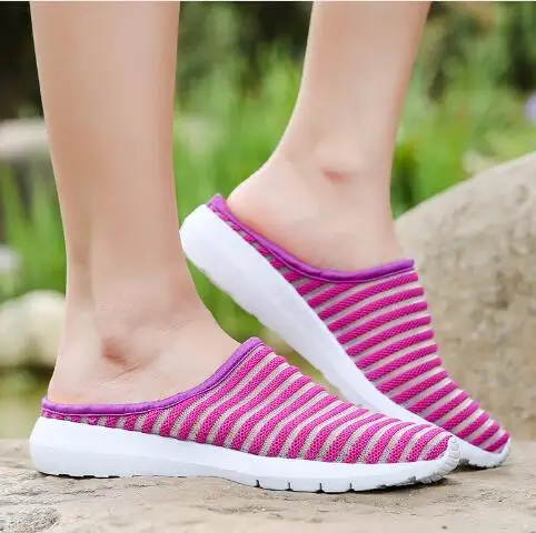 Женские легкие шлепанцы TOSJC повседневные Нескользящие туфли розового цвета