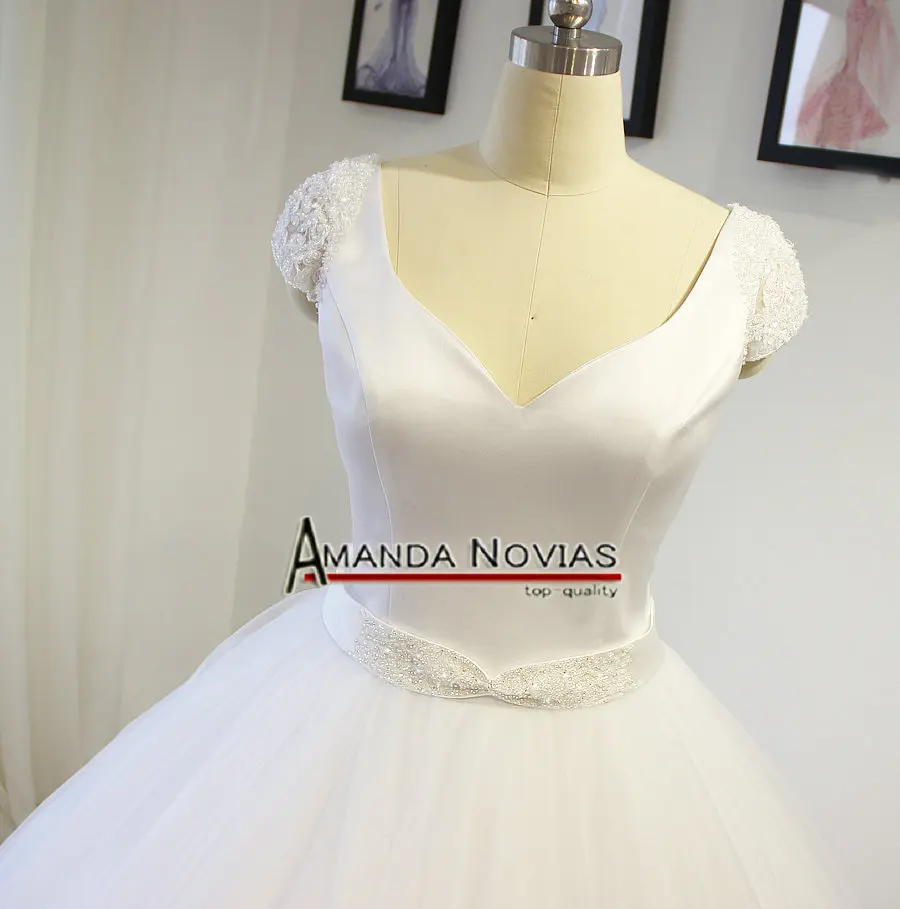 Простое но элегантное бальное платье в пол свадебное с открытой спиной|ball gown wedding